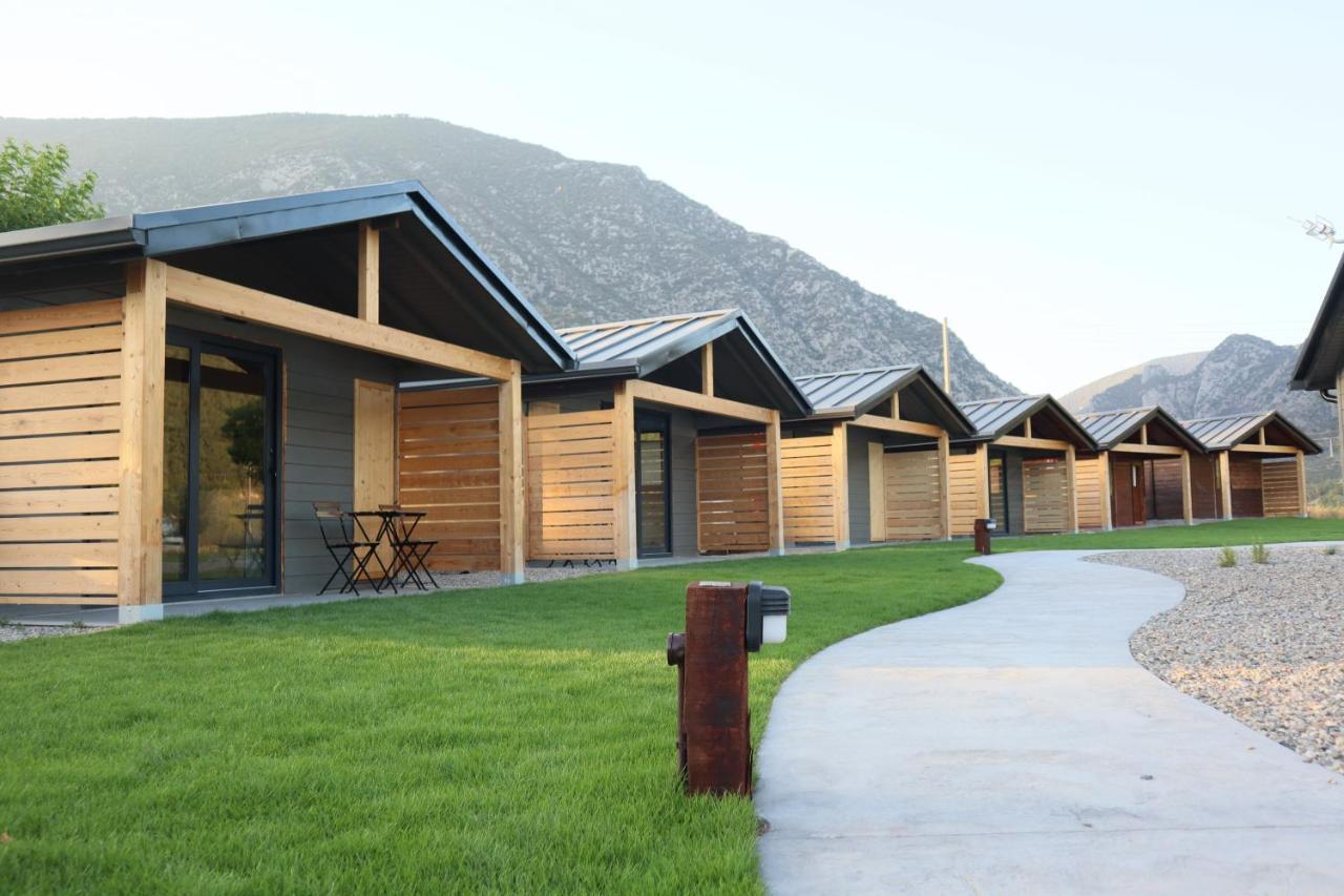Camping Organya Park Экстерьер фото